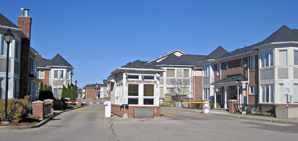 Shared Facility at Central Park on Yonge in Thornhill